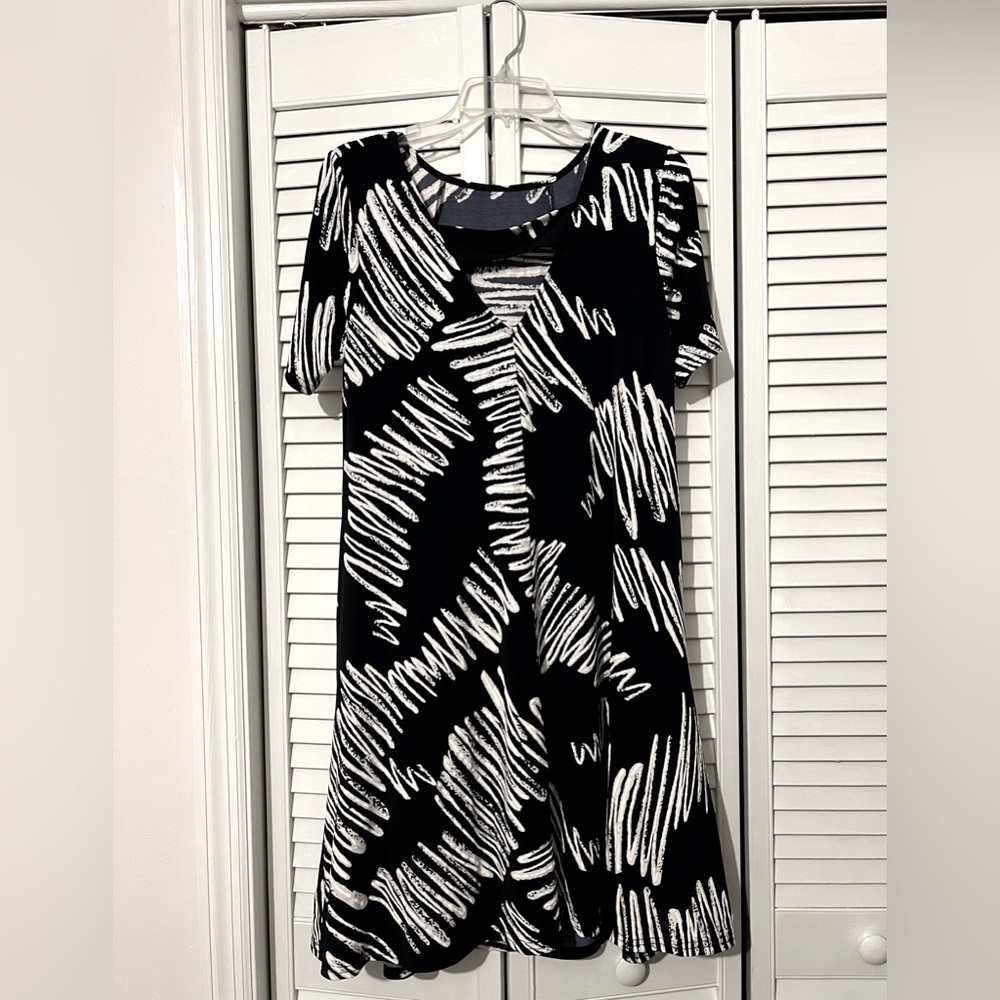 Joseph Ribkoff Scramble Me Dress 🤍